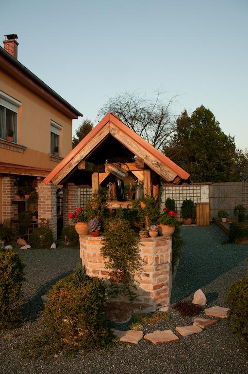 La Villa Pergola Szentgotthárd Buitenkant foto